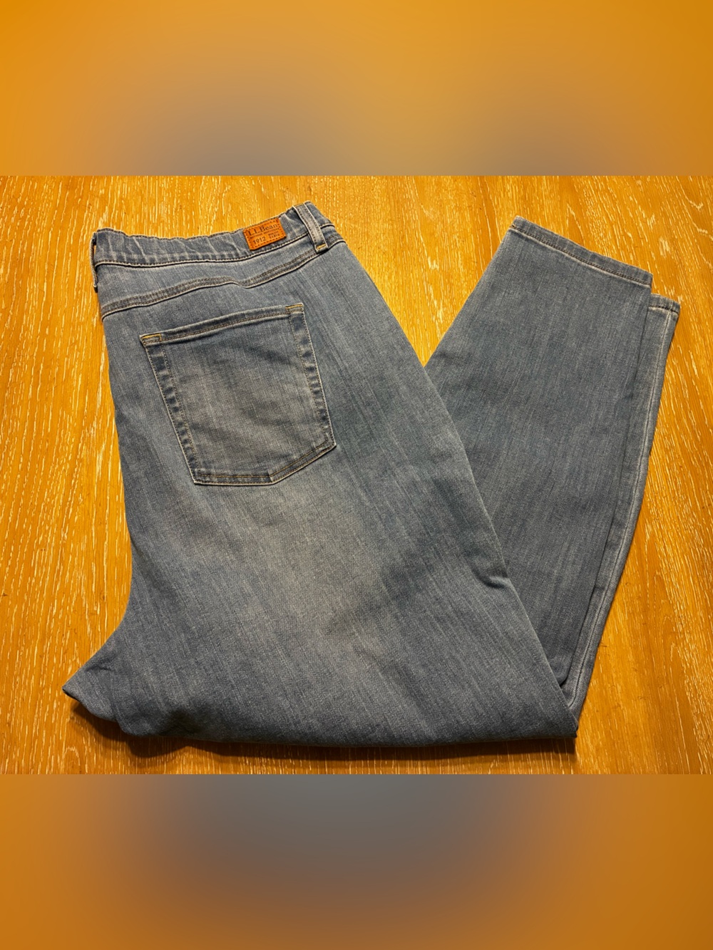 L.L. Bean Bean Flex Women's Pull On Skinny Jeans in Medium Blue Denim